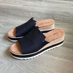 TOMS Women’s Diana Mule Sandal